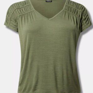 NWOT Torrid V-Neck Yoke Tee in Olive (3X)